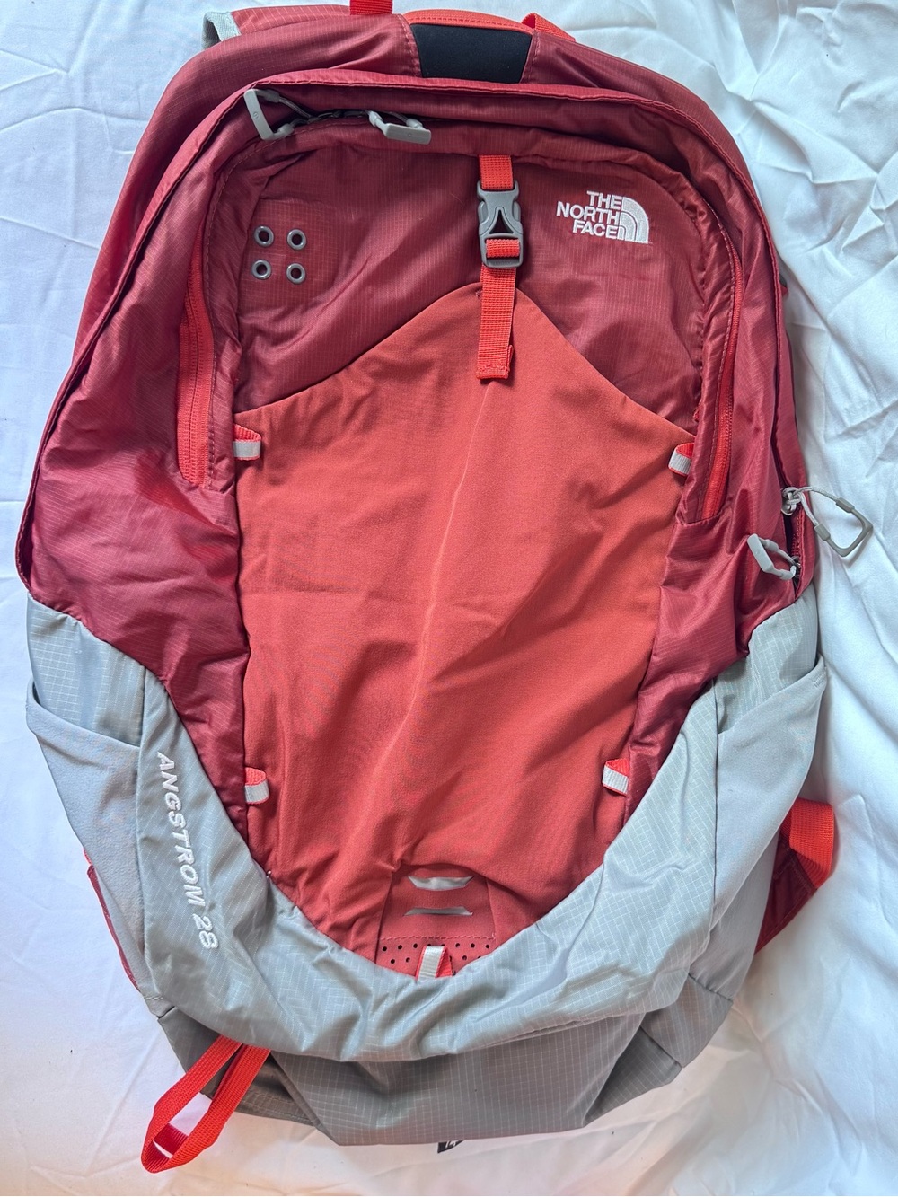 The North Face Angstrom 28 Red Orange Hiking Backpack Daypack Technical Bag EUC